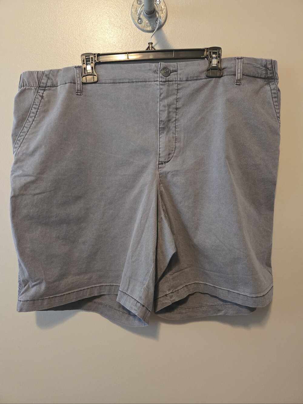 Old Navy Everyday Shorts Men's Gray Flat Front Elastic Waist Chino Sz. XXL